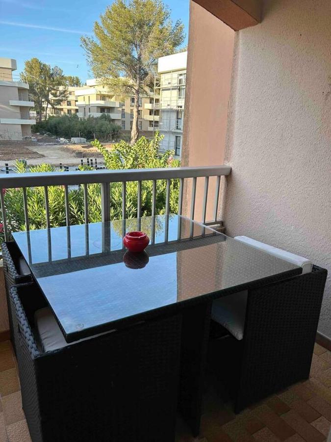 Pin Rollan Beach Saint-Mandrier-sur-Mer Esterno foto